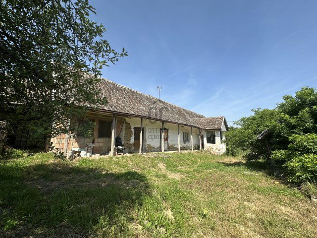 Eladó családi ház, Kalaznón 12 M Ft, 3 szobás