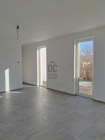 Eladó családi ház, Kiskunlacházán 63.9 M Ft, 3 szobás