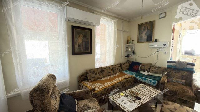 Eladó családi ház, Kecskeméten 89.9 M Ft, 3 szobás