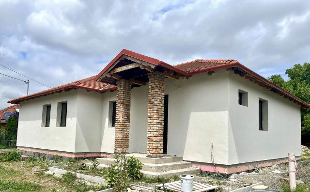 Eladó családi ház, Őrbottyánban 122.9 M Ft, 5 szobás