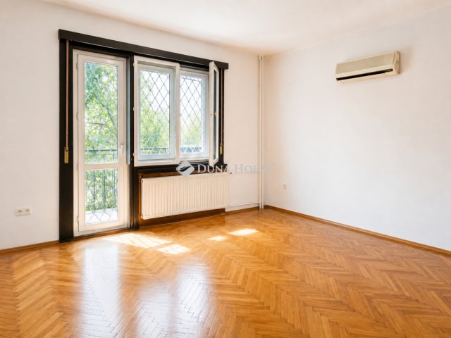 Eladó téglalakás, Budapesten, II. kerületben 149 M Ft, 4 szobás