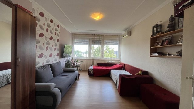 Eladó panellakás, Hajdúszoboszlón, Bányász utcában 49.9 M Ft