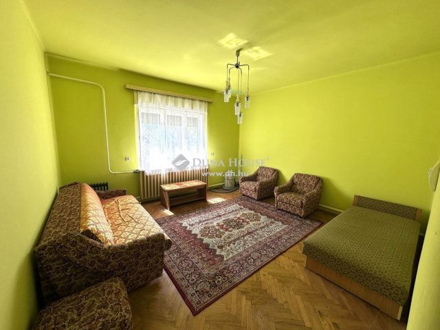 Eladó családi ház, Szegváron 29.9 M Ft, 4 szobás