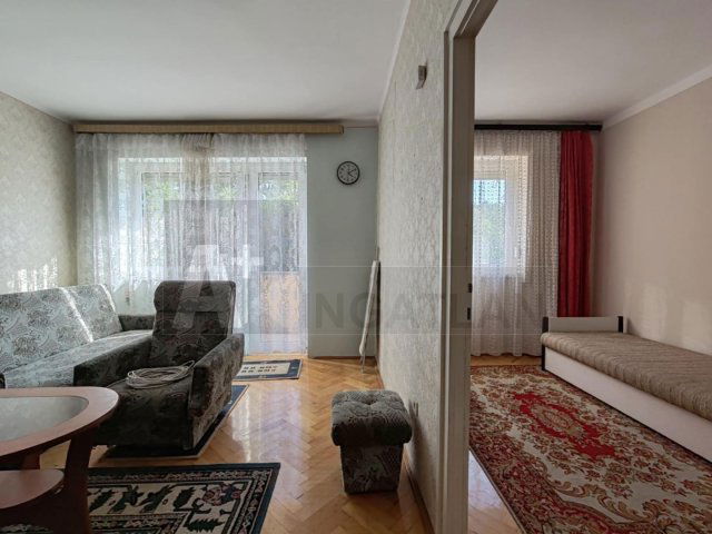 Eladó téglalakás, Szegeden 42.9 M Ft, 2 szobás
