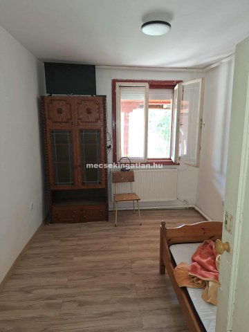 Kiadó családi ház, albérlet, Szabadszentkirályon 130 E Ft / hó