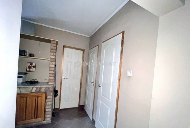 Eladó családi ház, Pilisen 57.867 M Ft, 3 szobás