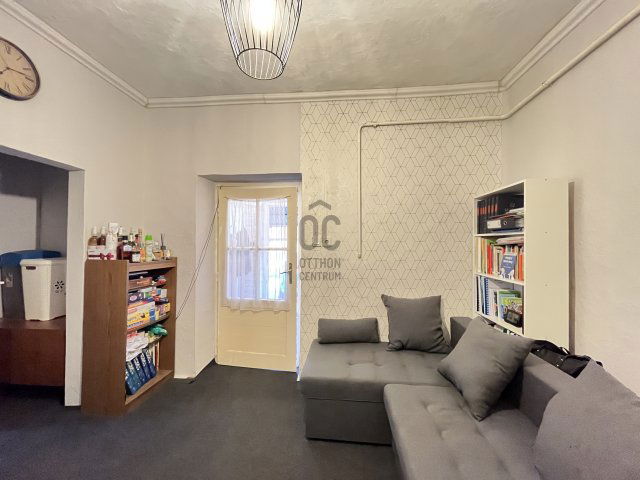 Eladó családi ház, Földesen 21.99 M Ft, 3 szobás