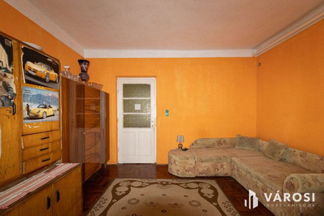 Eladó családi ház, Sarkadkeresztúron 10.5 M Ft, 2 szobás