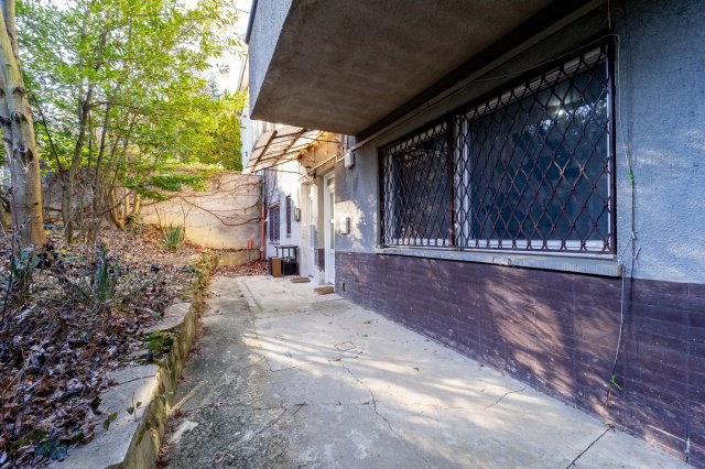 Eladó téglalakás, Budapesten, XII. kerületben 69.9 M Ft