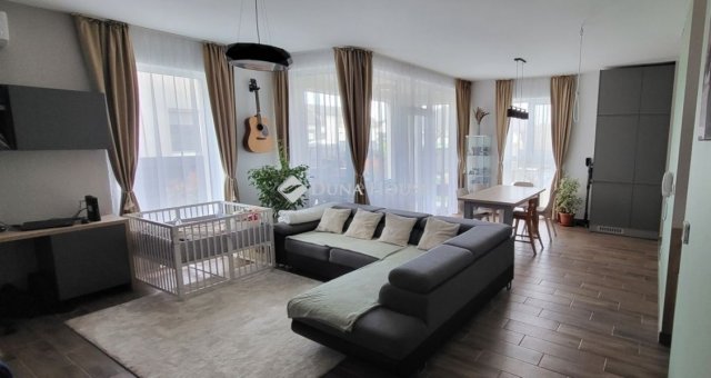 Eladó ikerház, Üllőn 108 M Ft, 4 szobás / költözzbe.hu