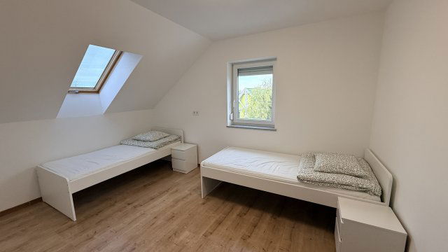 Kiadó iroda, Dunavarsányban 190 E Ft / hó, 1 szobás