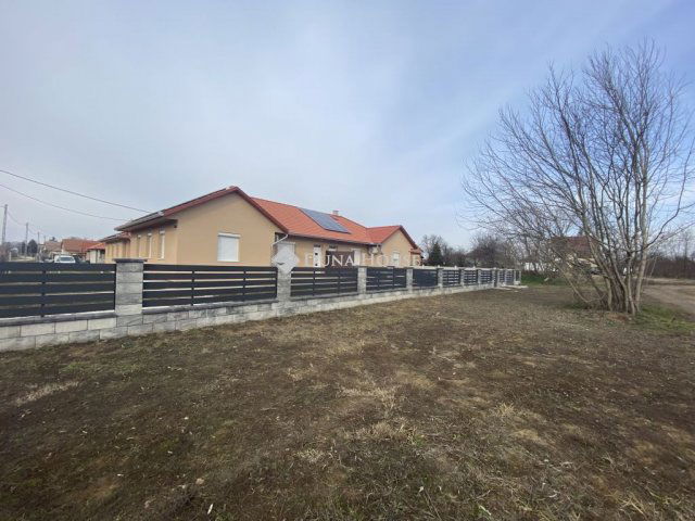 Eladó ikerház, Kókán 65.9 M Ft, 4 szobás / költözzbe.hu
