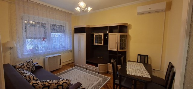 Eladó téglalakás, Vásárosnaményben 35 M Ft, 3 szobás