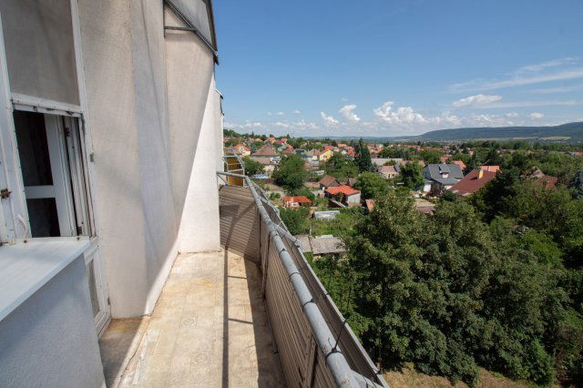 Eladó téglalakás, Tatabányán 27.9 M Ft, 2 szobás
