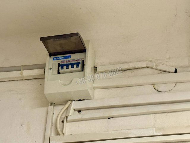 Eladó téglalakás, Oroszlányban 26.6 M Ft, 2+1 szobás