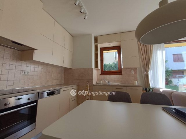 Eladó téglalakás, Budapesten, XIII. kerületben 229.9 M Ft