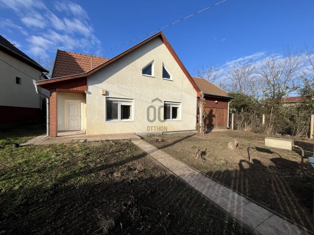 Eladó családi ház, Debrecenben 77.9 M Ft, 5 szobás