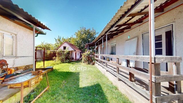 Eladó családi ház, Mezőkövesden 29.9 M Ft, 1 szobás