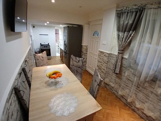 Eladó családi ház, Nádudvaron 9.8 M Ft, 2 szobás