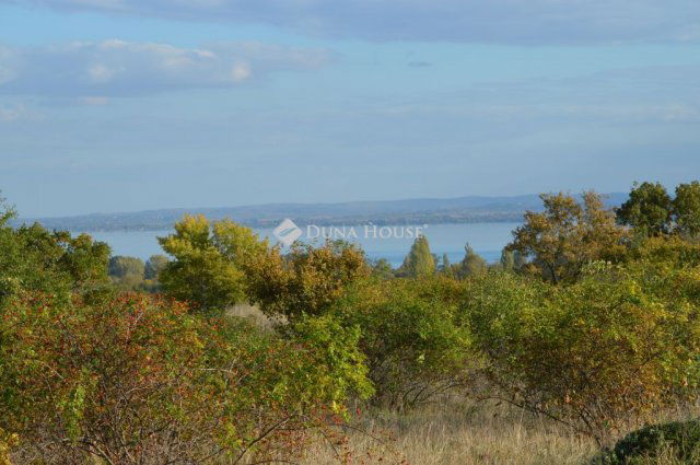 Eladó telek, Balatonfüreden 135 M Ft / költözzbe.hu