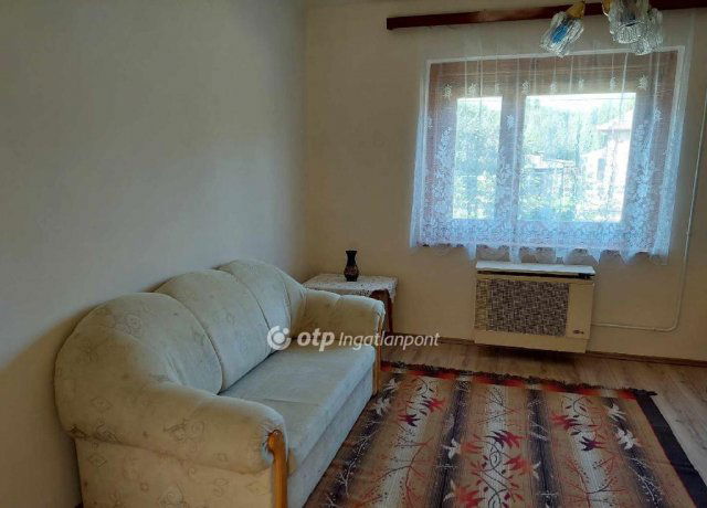 Eladó családi ház, Fábiánsebestyénben 27 M Ft, 2 szobás