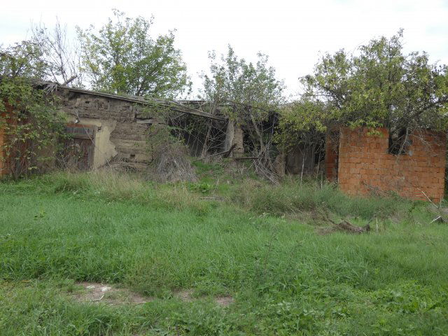 Eladó nyaraló, Kardoson 3.7 M Ft, 1 szobás / költözzbe.hu