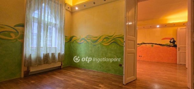 Eladó téglalakás, Budapesten, VII. kerületben 119.9 M Ft