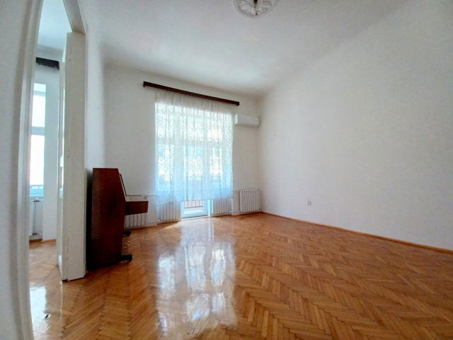 Eladó téglalakás, Budapesten, XIV. kerületben, Ilka utcában