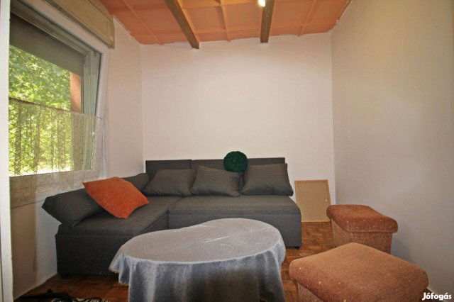 Eladó nyaraló, Dombóváron 25 M Ft, 2+1 szobás