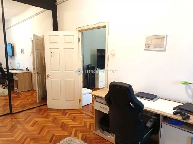 Eladó téglalakás, Budapesten, IX. kerületben 66.9 M Ft, 2 szobás