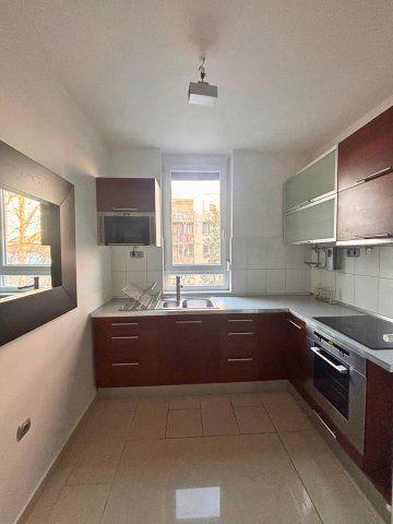 Eladó téglalakás, Budapesten, III. kerületben 84.9 M Ft