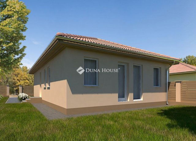 Eladó családi ház, Veszprémben 76.99 M Ft, 5 szobás