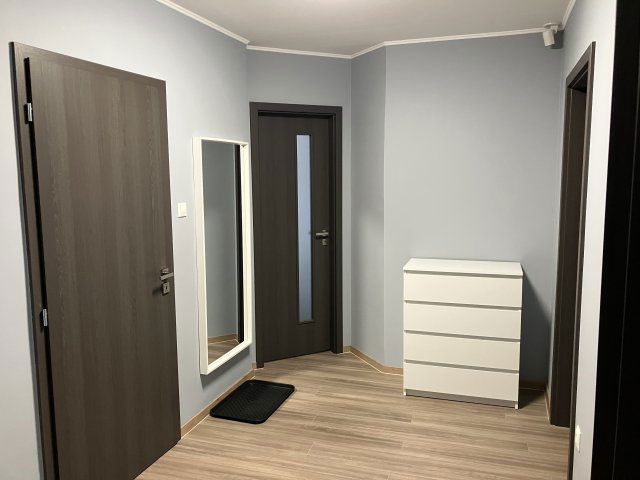 Kiadó téglalakás, albérlet, III. kerületben, Bécsi úton