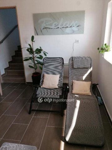 Eladó családi ház, Siófokon 119 M Ft, 3 szobás