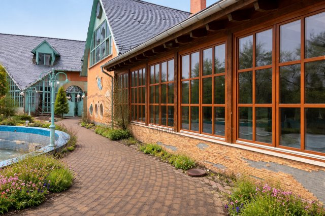 Eladó hotel, Érden 599 M Ft / költözzbe.hu