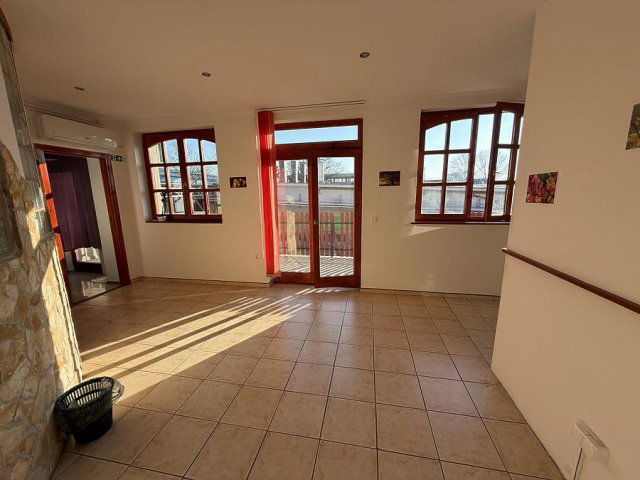 Kiadó iroda, Dunakeszin 440 E Ft / hó, 2 szobás