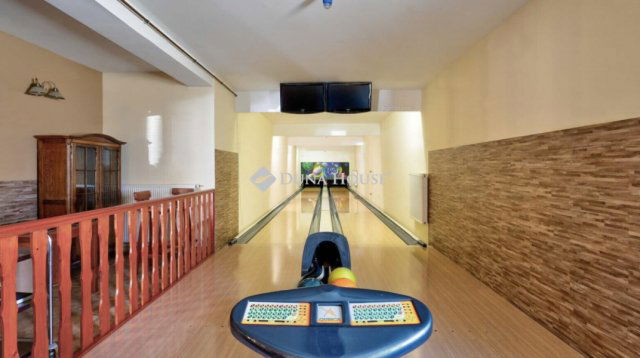 Eladó üzlethelyiség, Pátyon 585 M Ft / költözzbe.hu