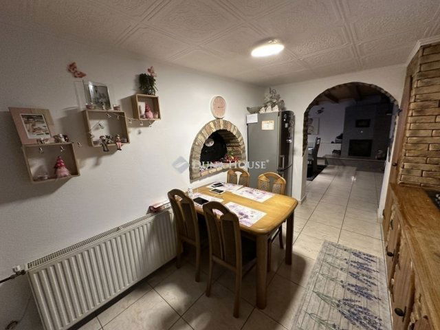 Eladó mezogazdasagi ingatlan, Nagykőrösön 85 M Ft, 3 szobás