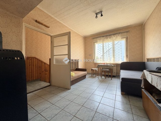 Eladó családi ház, Molnaszecsődön 42.9 M Ft, 3 szobás