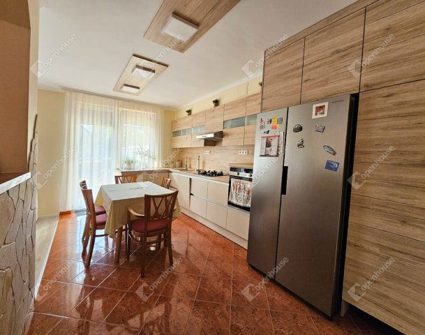 Eladó téglalakás, Győrött 76.9 M Ft, 2 szobás