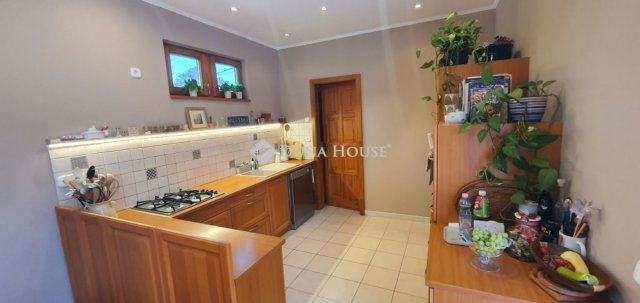 Eladó családi ház, Dunaharasztin 149 M Ft, 5 szobás