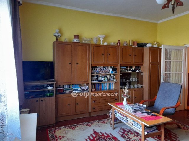 Eladó családi ház, Zemplénagárdon 8 M Ft, 3 szobás