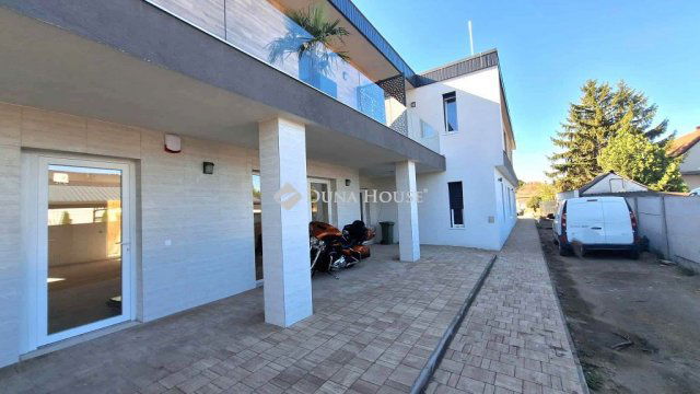 Kiadó téglalakás, albérlet, Újhartyánon 325 E Ft / hó