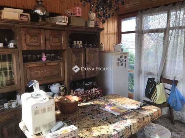 Eladó családi ház, Székesfehérvárott 79 M Ft, 4 szobás