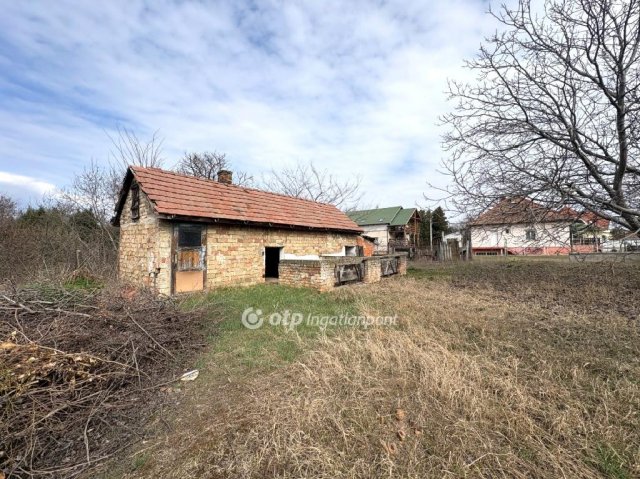 Eladó telek, Szigetszentmiklóson 63.9 M Ft / költözzbe.hu