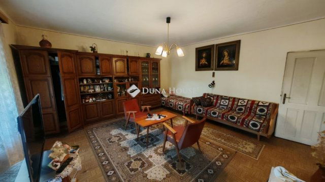 Eladó családi ház, Gutorföldén 9.99 M Ft, 2 szobás