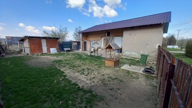 Eladó családi ház, Bátán 17.5 M Ft, 3 szobás