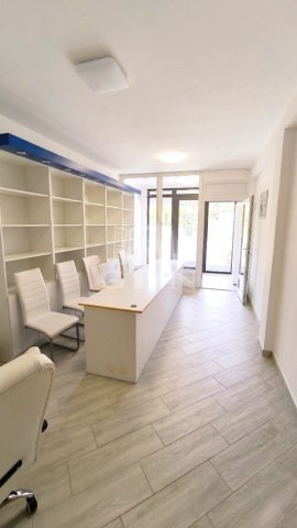 Kiadó üzlethelyiség, Dunakeszin 400 E Ft / hó