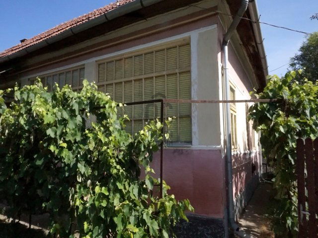 Eladó családi ház, Tiszabábolnán 19.9 M Ft, 2 szobás