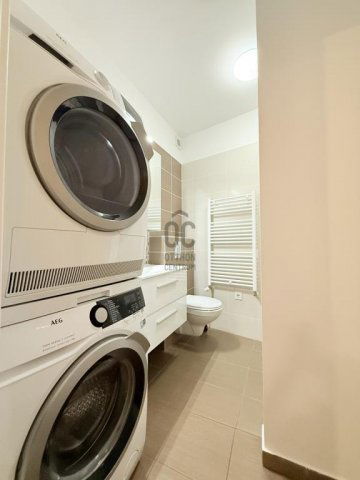 Eladó téglalakás, Budapesten, VI. kerületben 139.9 M Ft